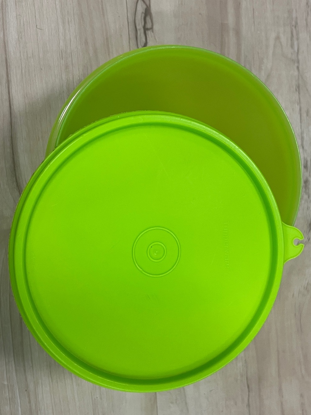 Vintage Tupperware Wonderlier Bowl #233 Lime Green 6” with Lid Retro Storage